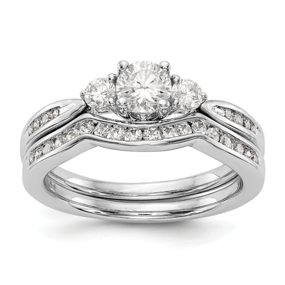 Verlobungsring aus 14K Weißgold mit 3 simulierten Diamanten
