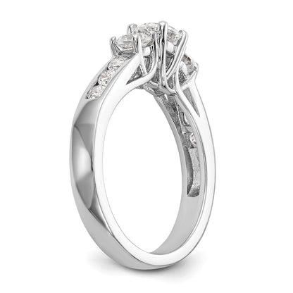 14K Weißgold Verlobungsring mit 3 simulierten Diamanten