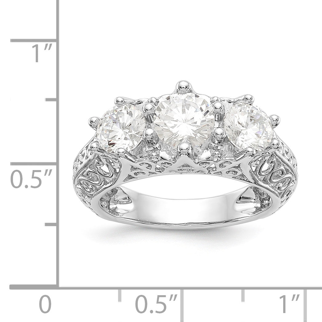 14K Weißgold Verlobungsring mit 3 simulierten Diamanten