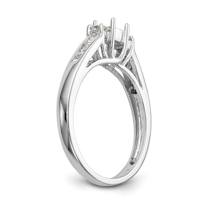 14K Weißgold Verlobungsring mit 3 simulierten Diamanten