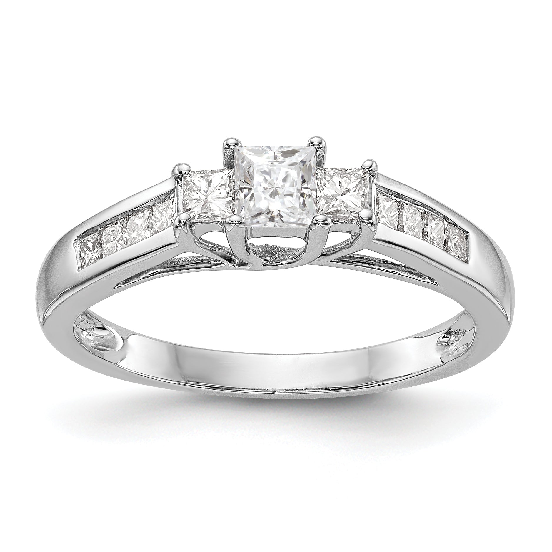 14K Weißgold Verlobungsring mit 3 simulierten Diamanten
