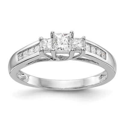 14K Weißgold Verlobungsring mit 3 simulierten Diamanten