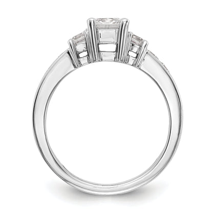 14K Weißgold Verlobungsring mit 3 simulierten Diamanten