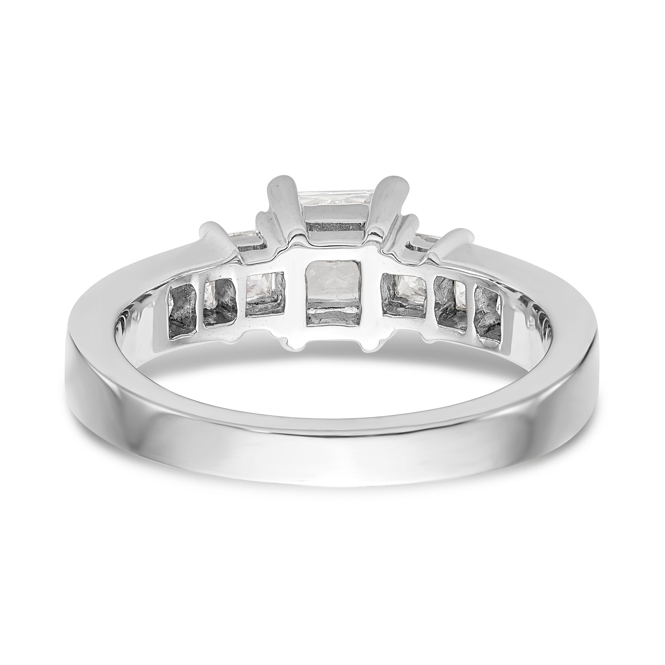 14K Weißgold Verlobungsring mit 3 simulierten Diamanten