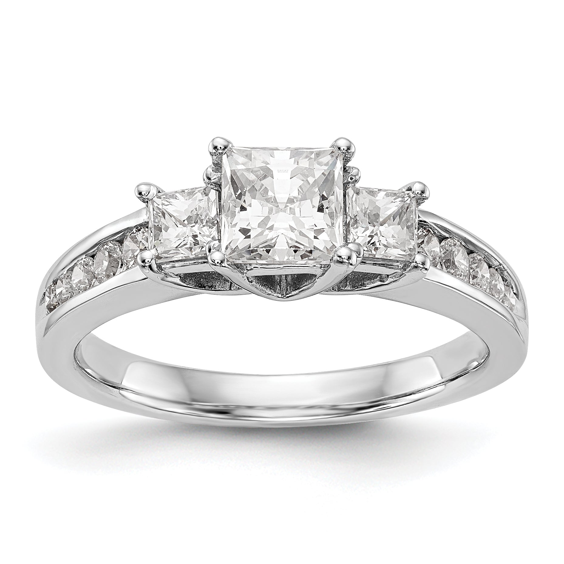 Verlobungsring aus 14K Weißgold mit 3 simulierten Diamanten
