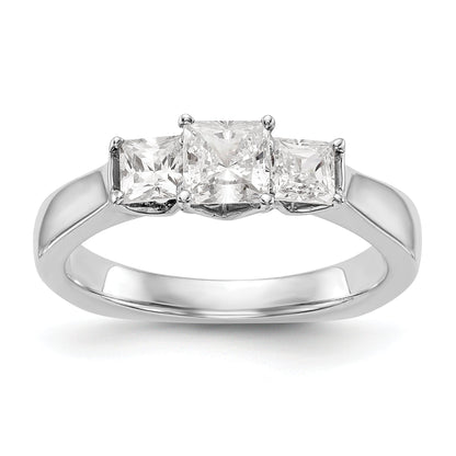 14K Weißgold Verlobungsring mit 3 simulierten Diamanten