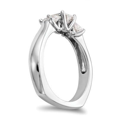 14K Weißgold Verlobungsring mit 3 simulierten Diamanten