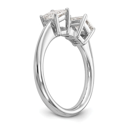 Verlobungsring mit 3 Diamanten in Krappenfassung aus 14K Weißgold