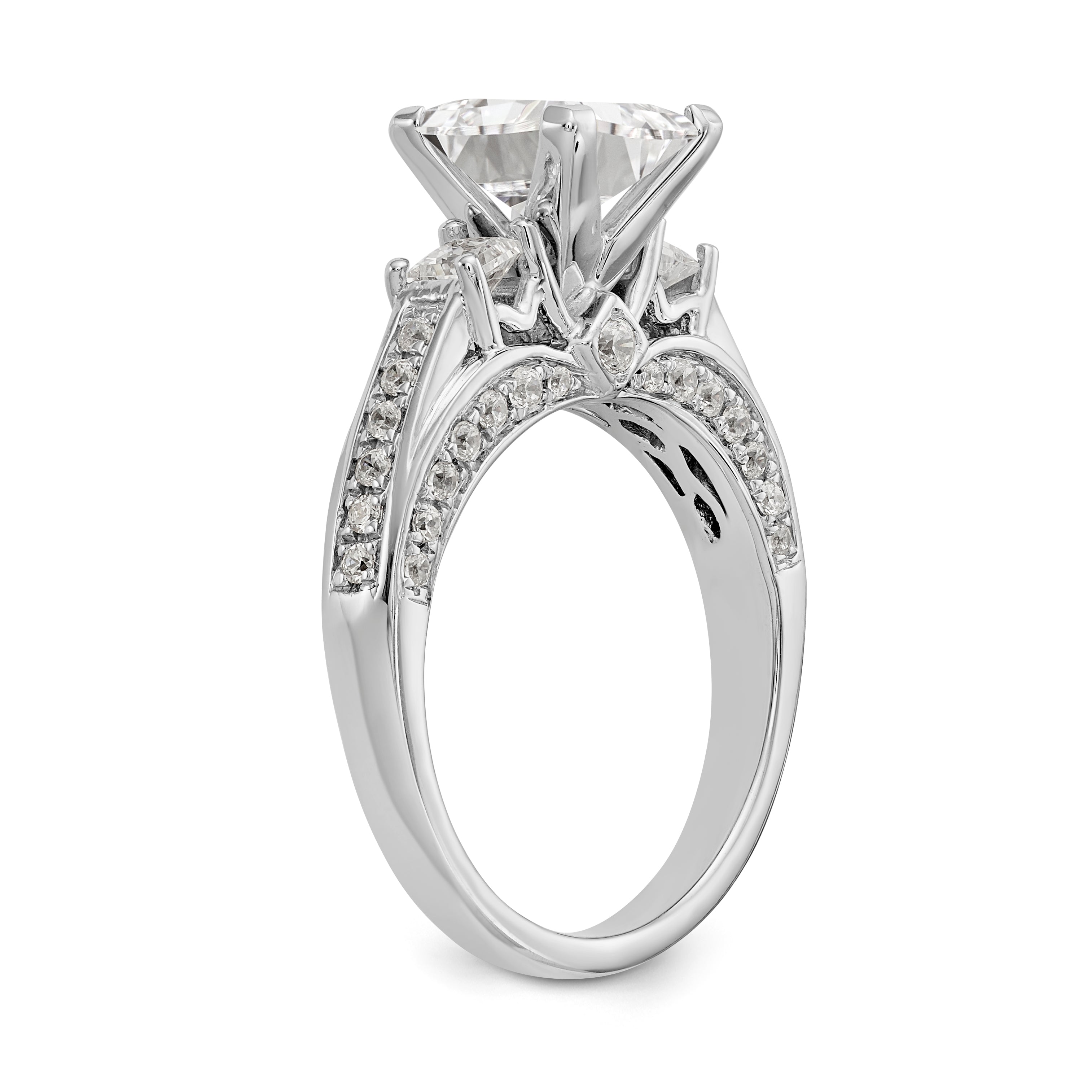 14K Weißgold Verlobungsring mit gefassten simulierten Diamanten
