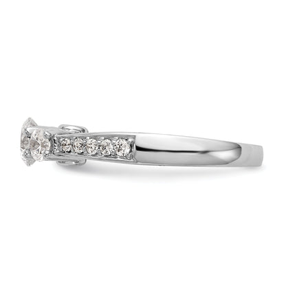 14K Weißgold Verlobungsring mit 3 simulierten Diamanten