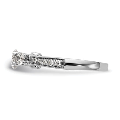 Verlobungsring aus 14K Weißgold mit 3 simulierten Diamanten