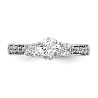 Verlobungsring aus 14K Weißgold mit 3 simulierten Diamanten