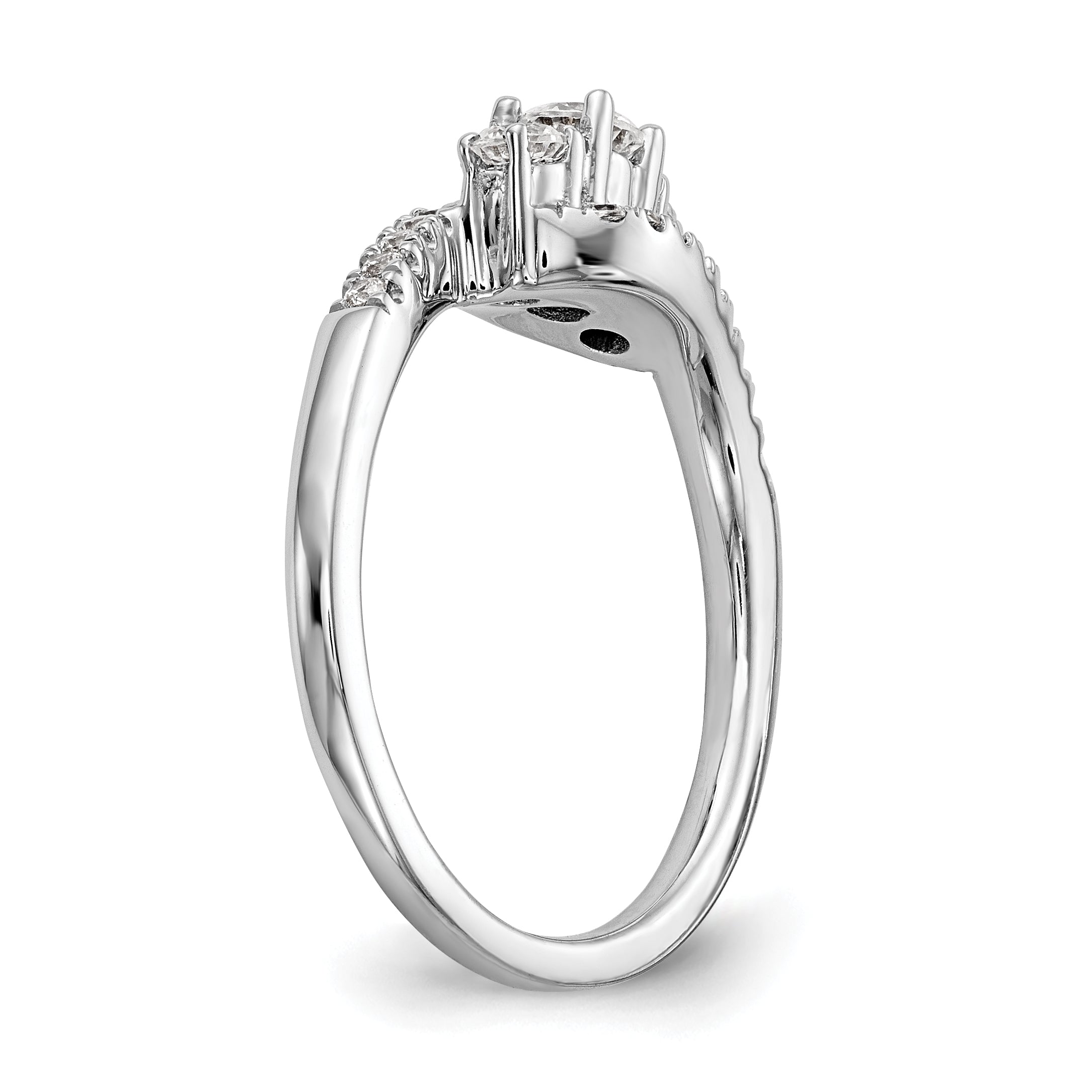 14K Weißgold Verlobungsring mit drei simulierten Diamanten