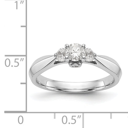 14K Weißgold Verlobungsring mit 3 simulierten Diamanten
