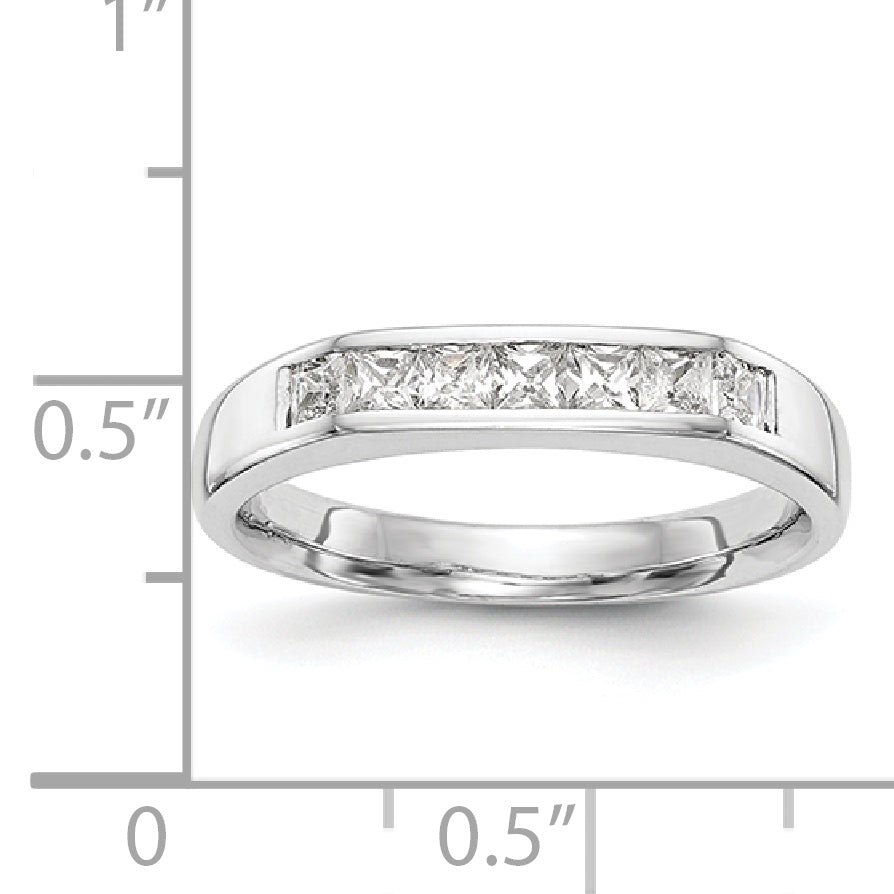 14K Weißgold Ring mit 7 Diamanten in Kanalfassung