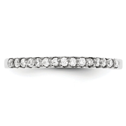 Ring aus 14K Weißgold mit Diamant