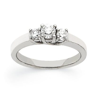 14K Weißgold Dreistein-Ring mit VS Diamanten