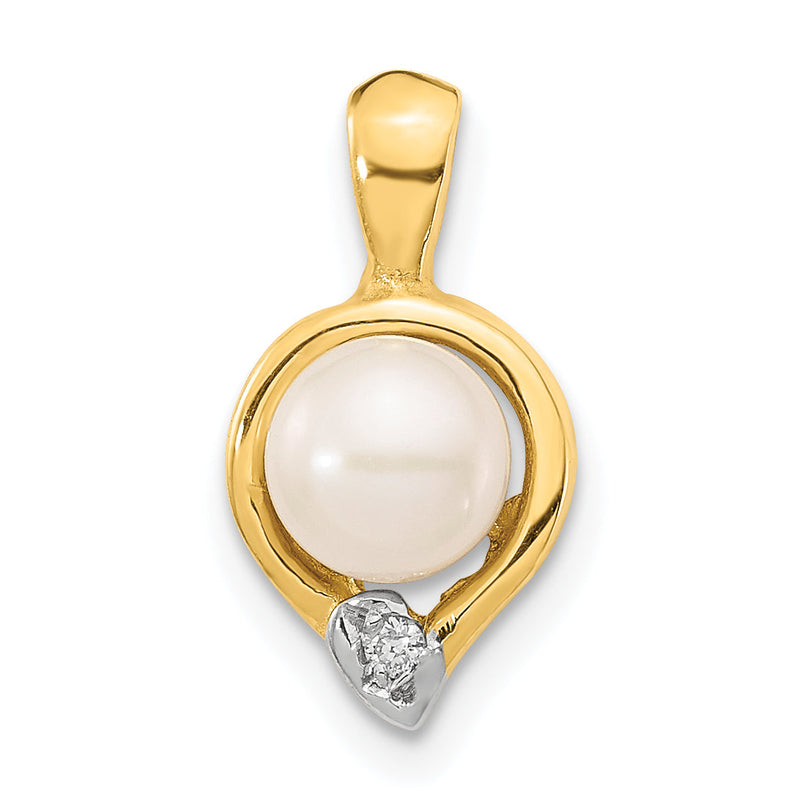 14K Gelbgold Anhänger mit 5-6-mm-Button-Süßwasserzuchtperle und 0,01 ct. Diamant