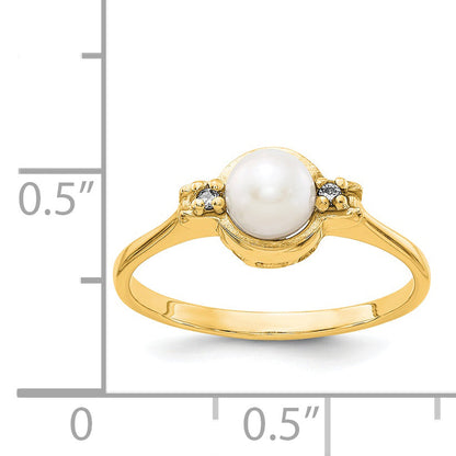 14K Gelbgold Ring mit 5-mm-Süßwasser-Zuchtperle und VS-Diamanten